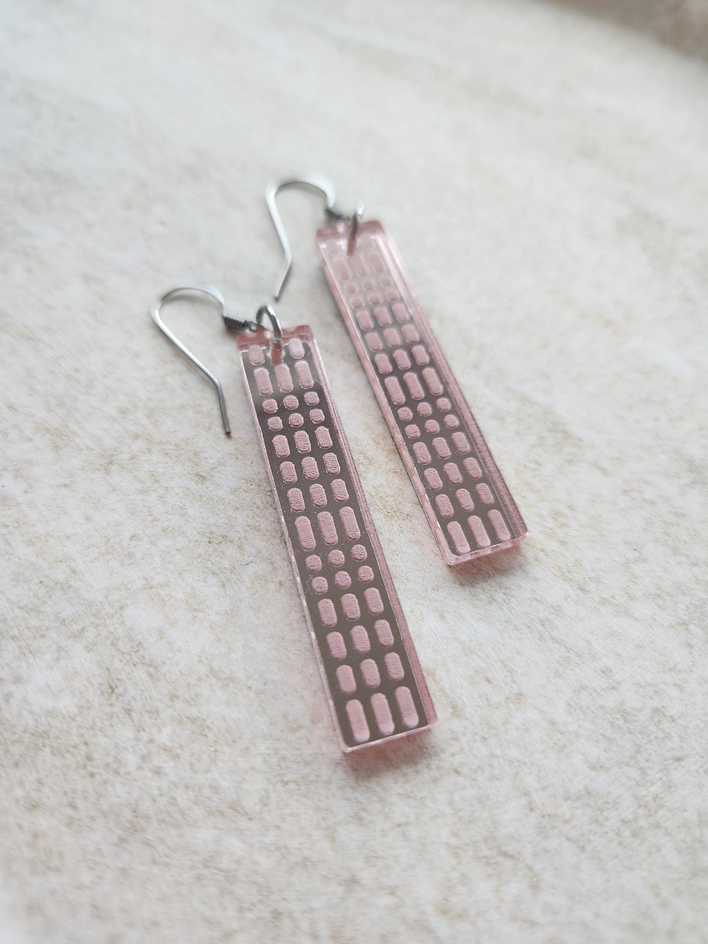 Long Rectangle Drop Mirror (Dot's) - Rose Gold