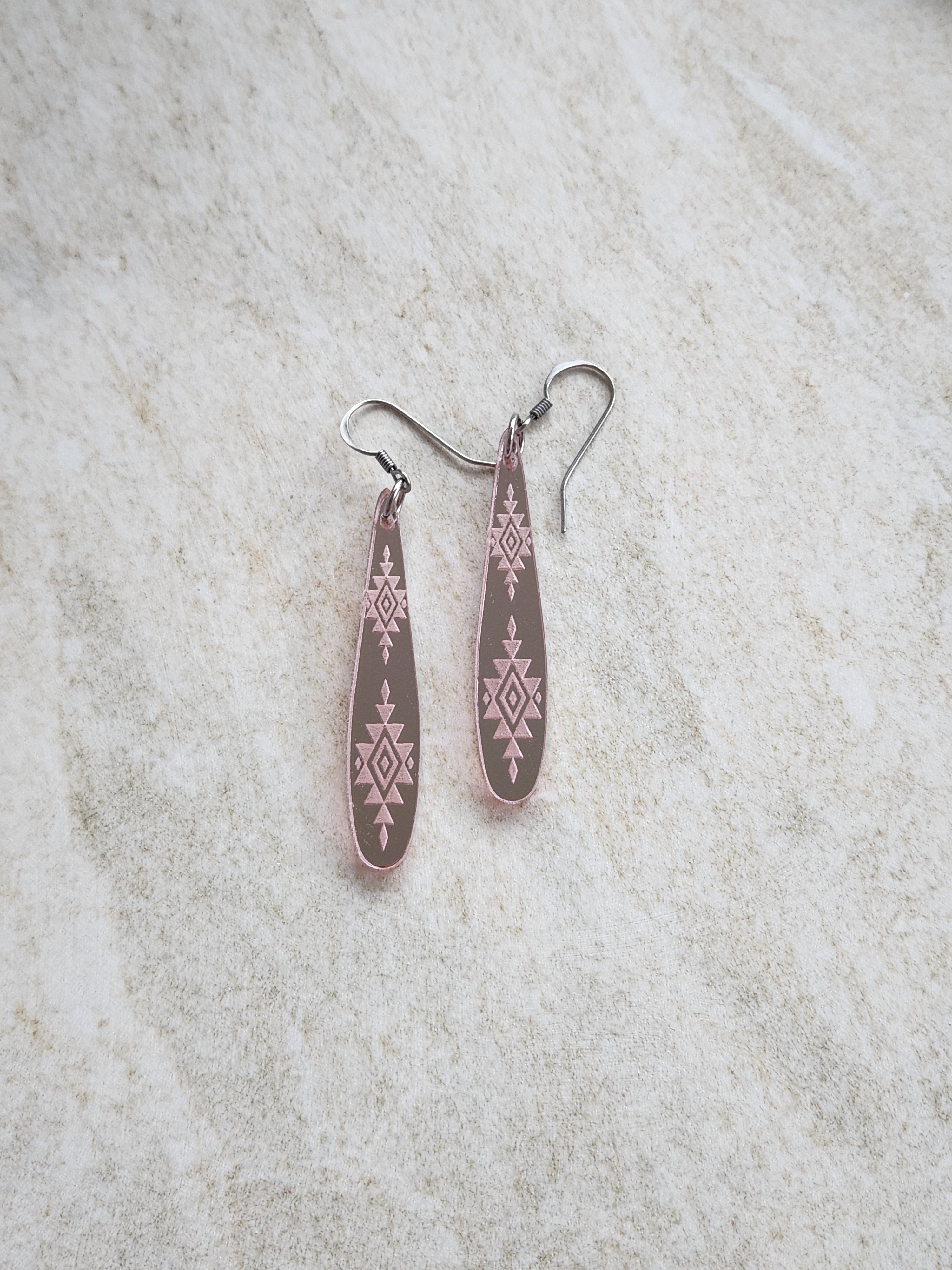 Long Tear Drop Mirror - Rose Gold