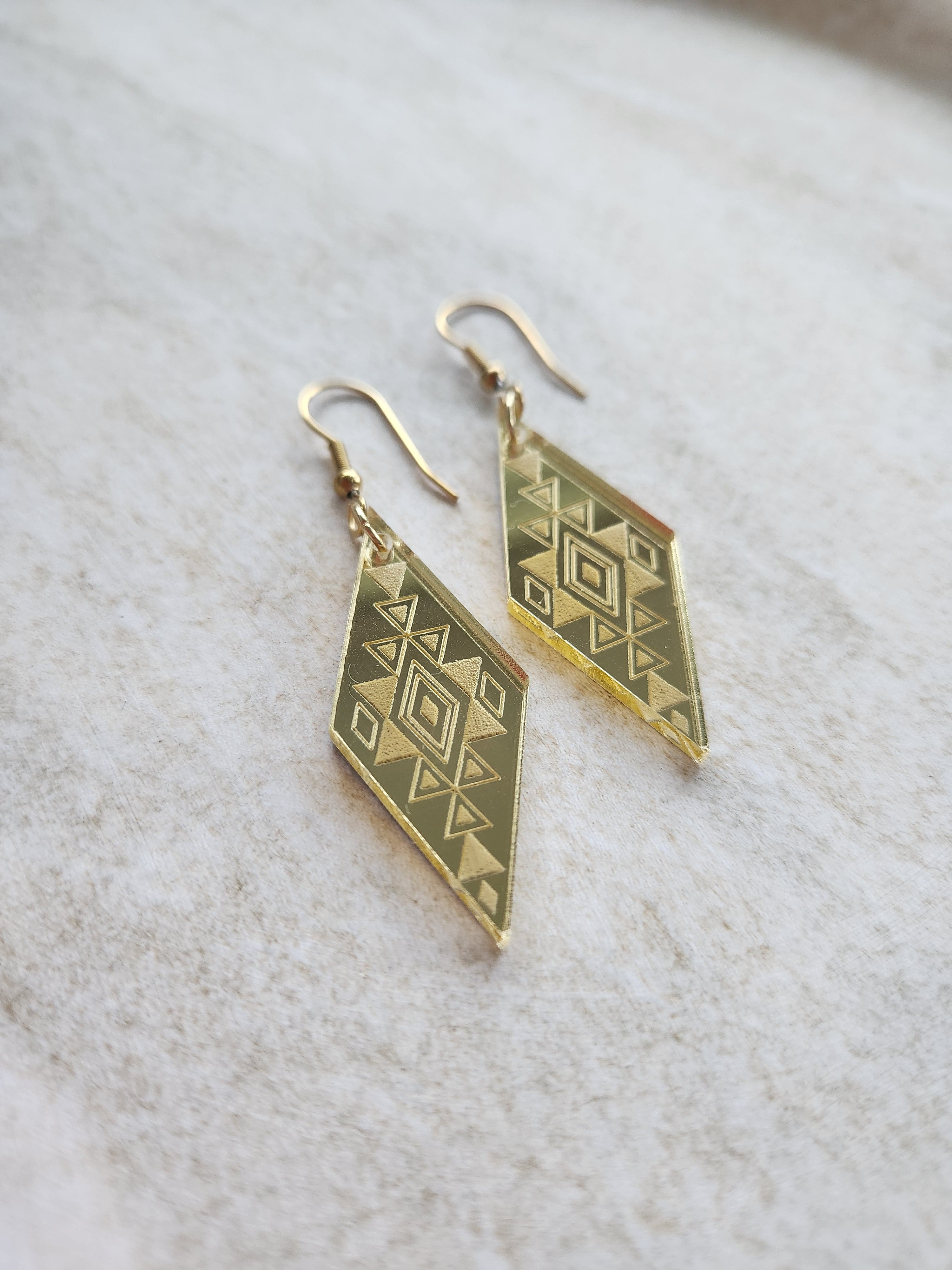 Long Diamond Mirror - Gold