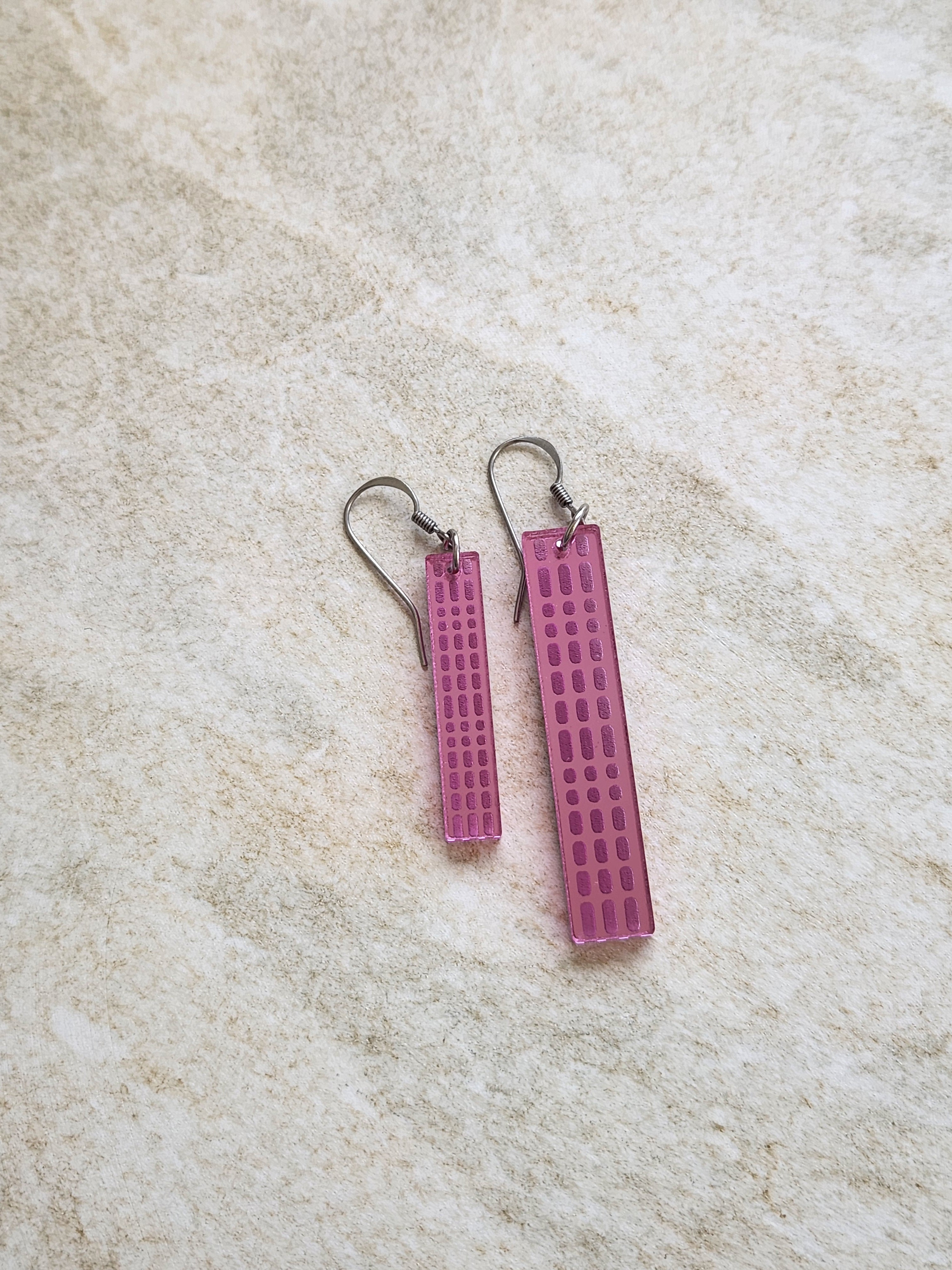 Long Rectangle Drop Mirror (Dot's) - Pink