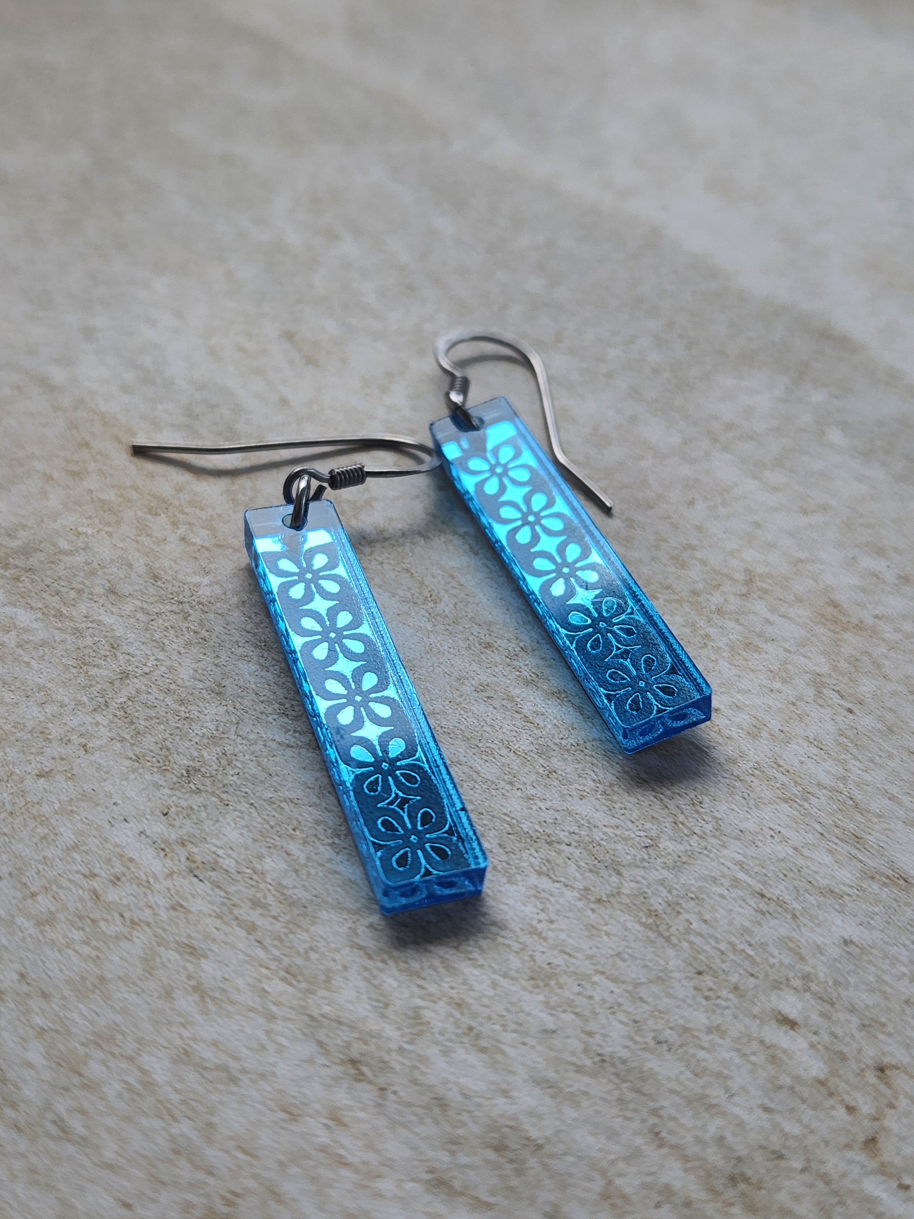 Long Rectangle Drop Mirror (Flower) - Blue