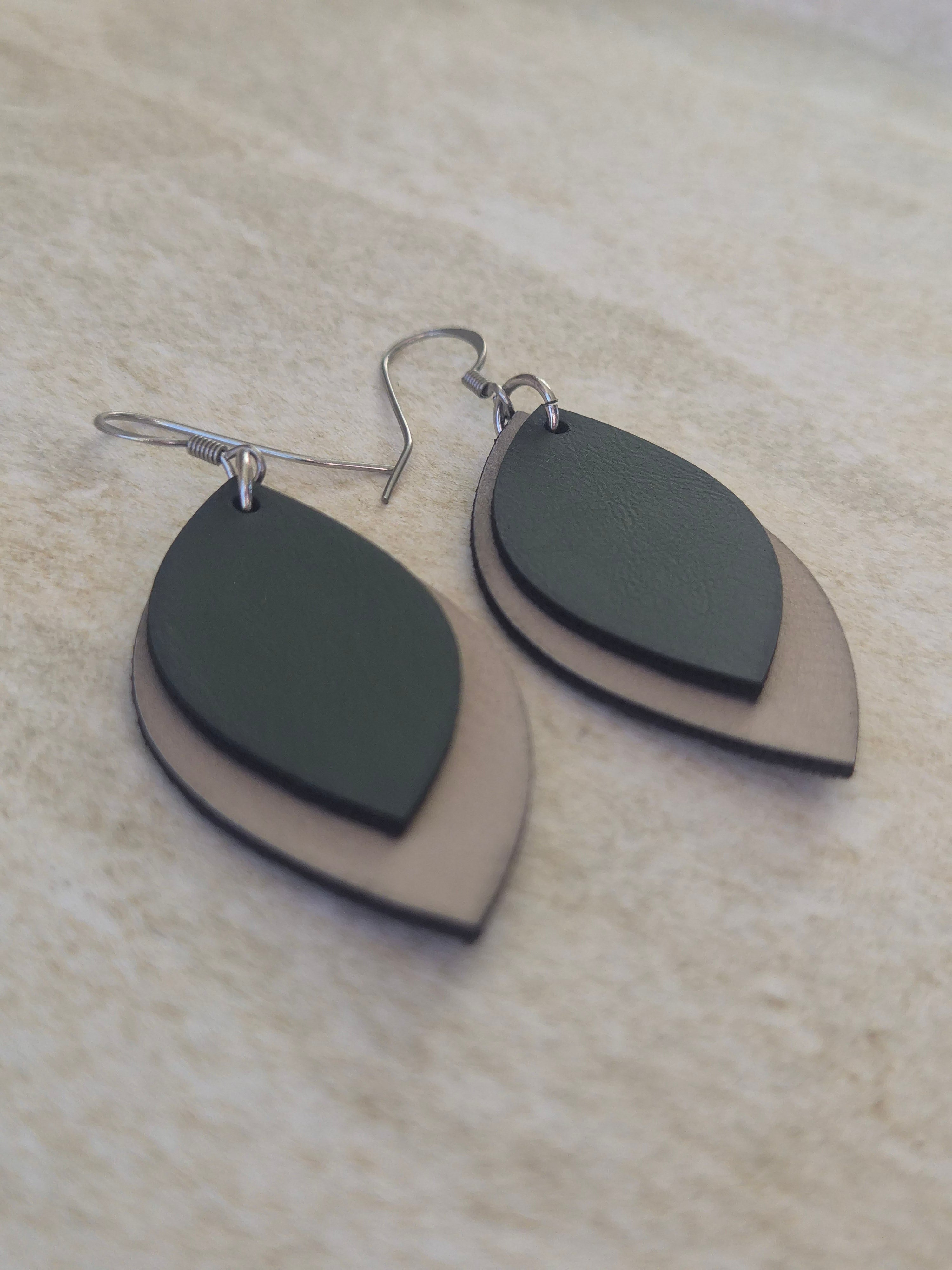 Layer Dangles 13