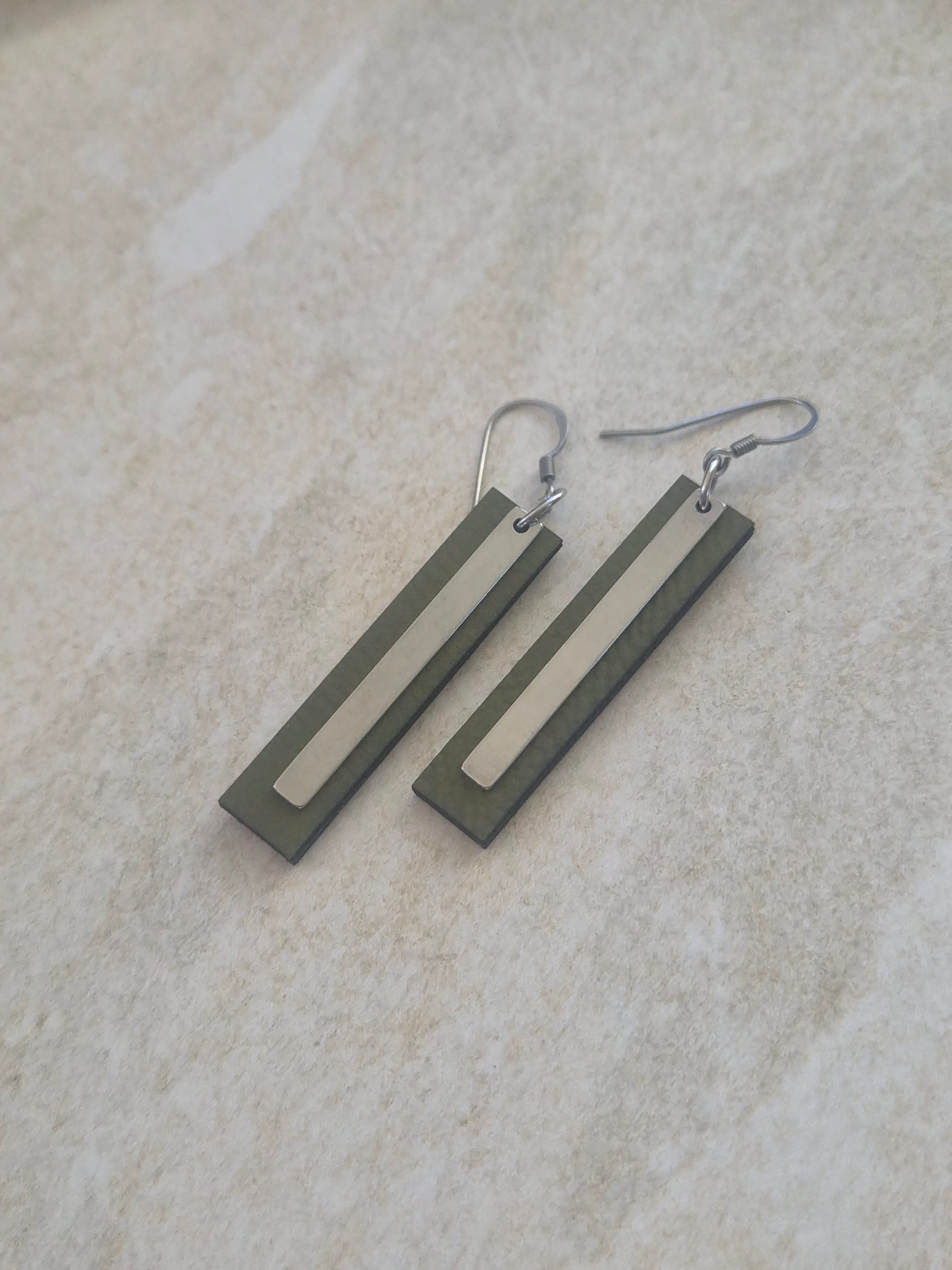 Layer Dangles 11