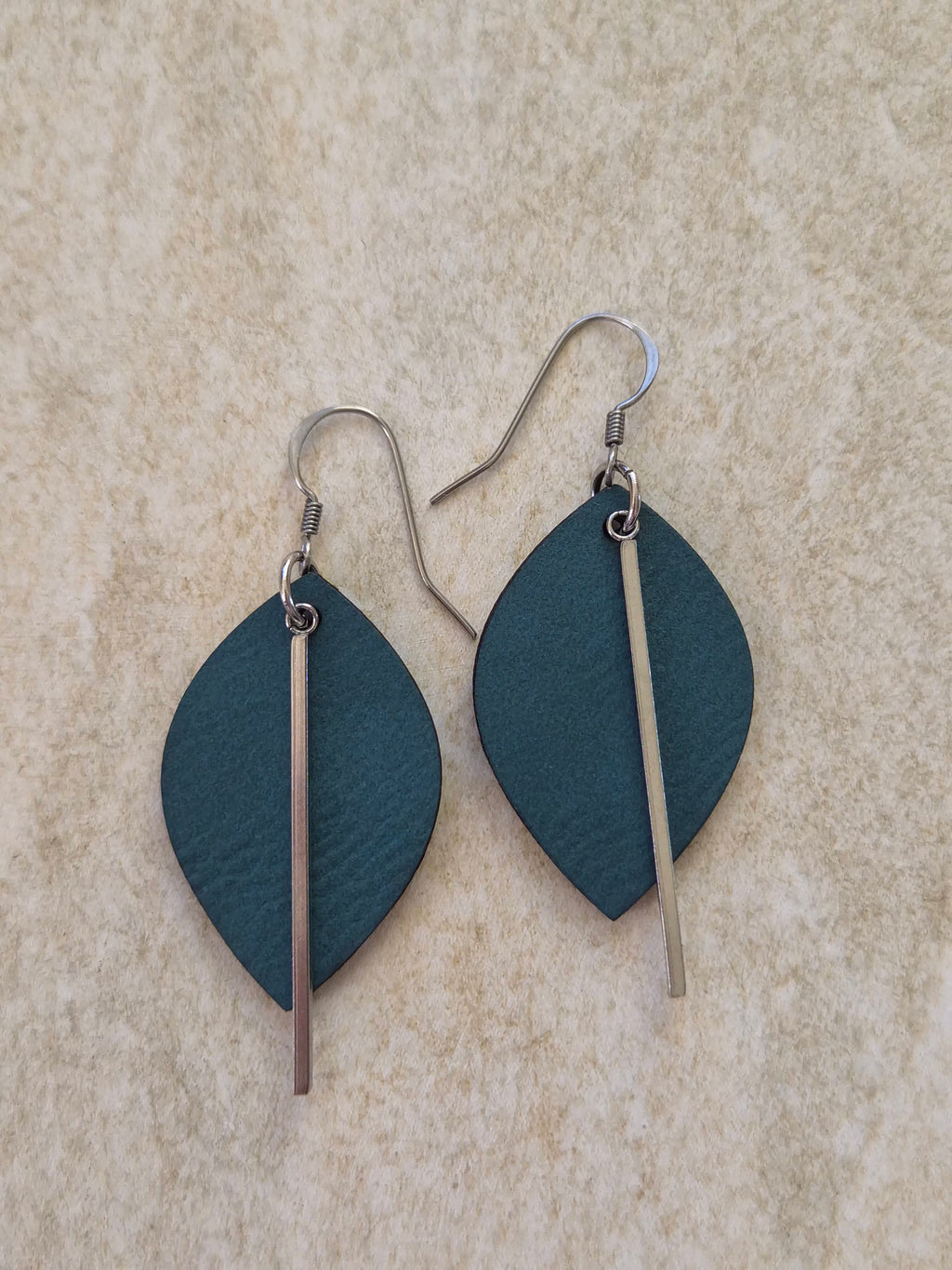 Layer Dangles 5