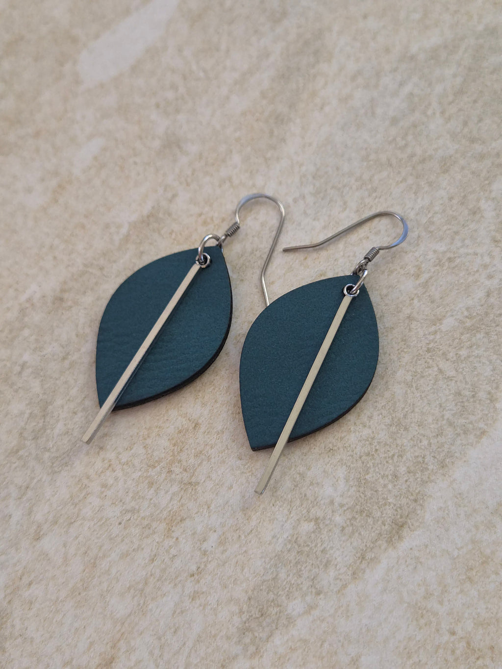 Layer Dangles 5
